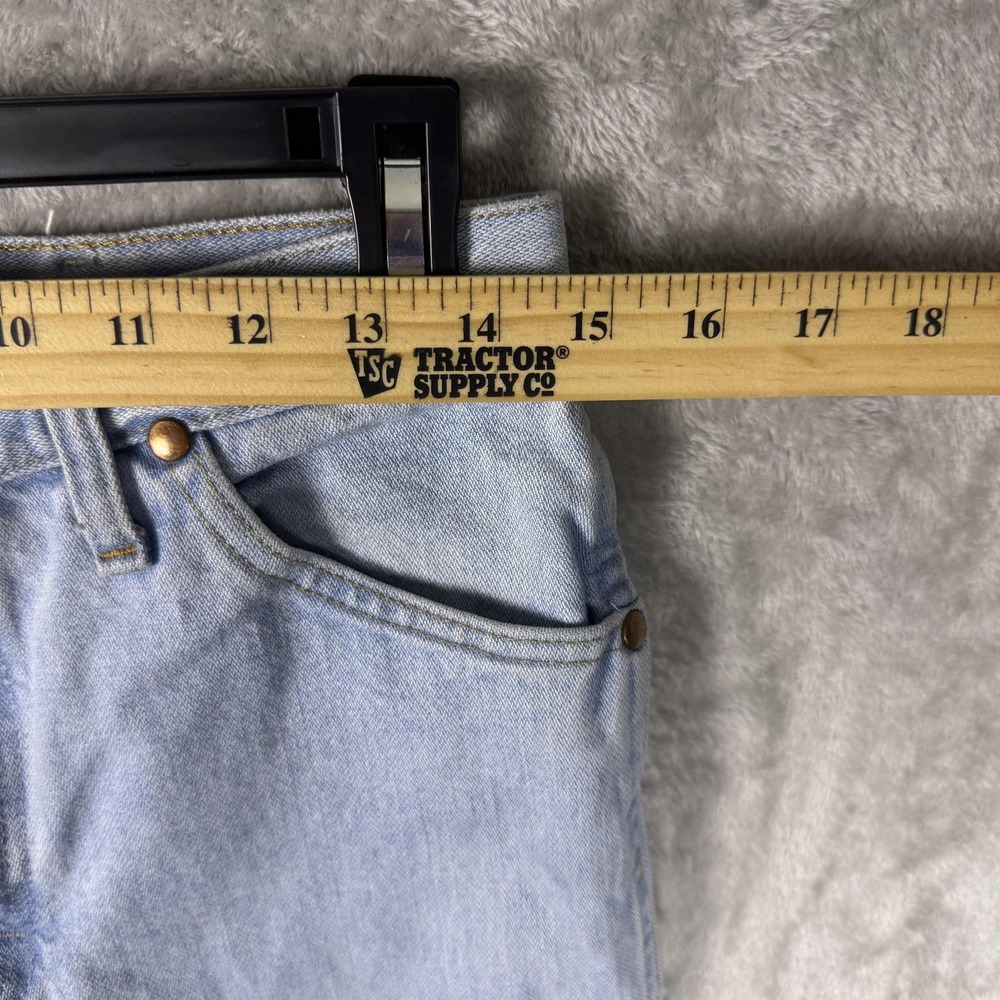 Wrangler Jeans Mens 31x32 Light Wash‎ 936GBH Cowboy Cut Slim Fit Denim Western - Picture 2 of 8